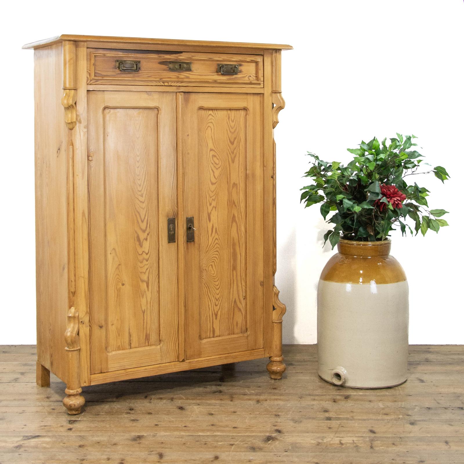 Large Antique Pine Cupboard (1 of 12) Large Antique Pine Cupboard (1 of 12)
