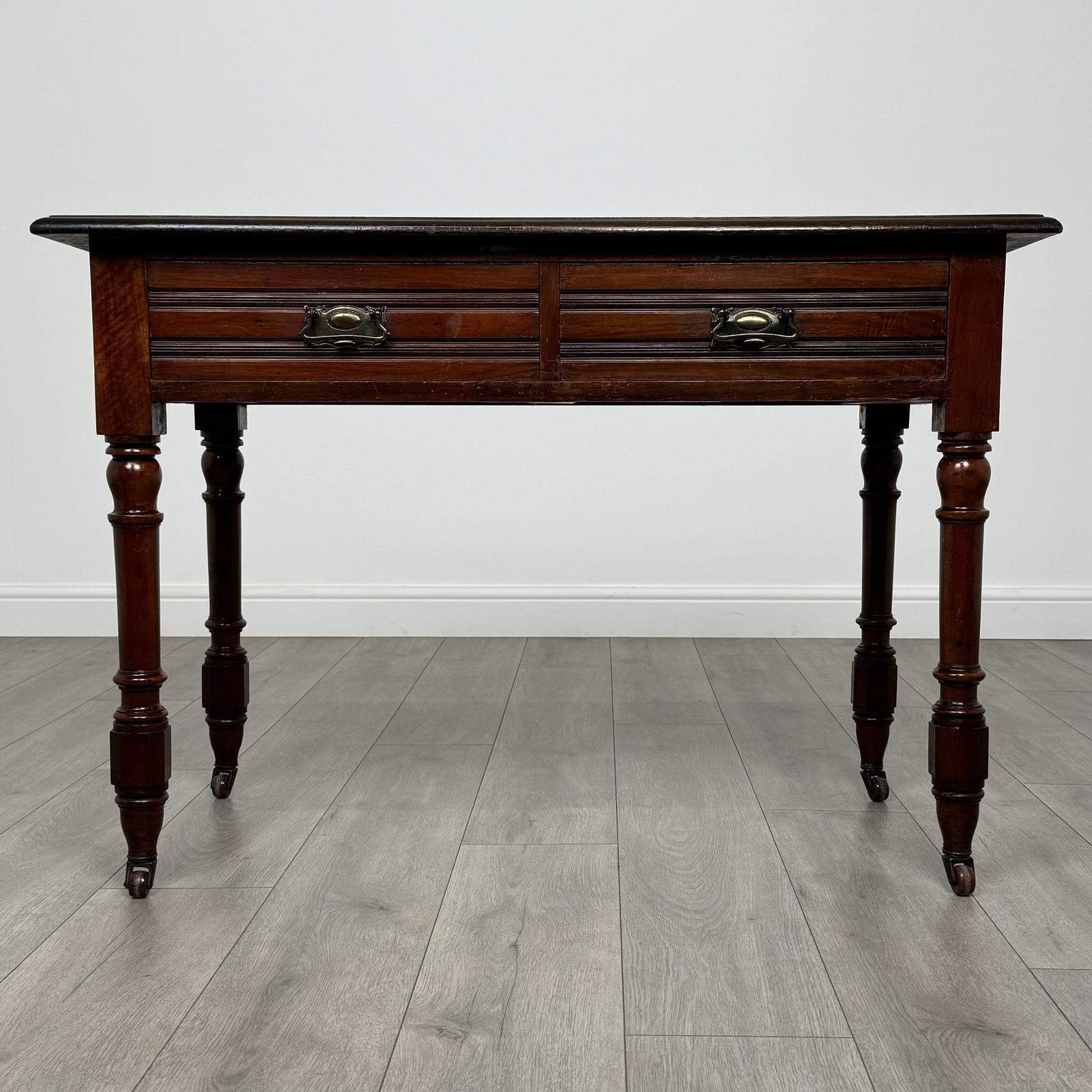 Antique 20th Century Writing Table In Mahogany (1 of 11) Antique 20th Century Writing Table In Mahogany (1 of 11)