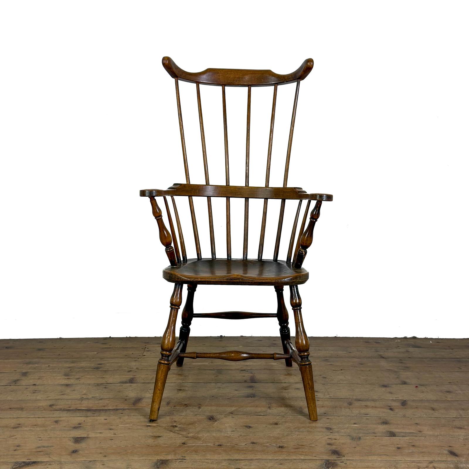 Traditional Stickback Windsor Armchair (1 of 9) Traditional Stickback Windsor Armchair (1 of 9)