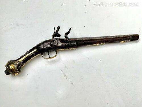 Flintlock Pistol 1650 (1 of 18)