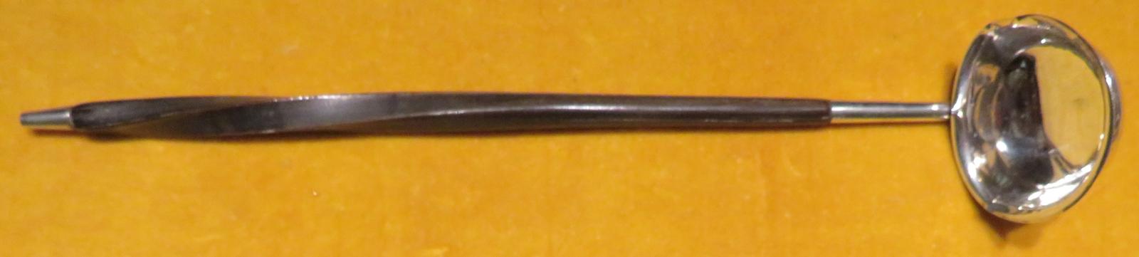 Miniature Georgian Silver Toddy Ladle (1 of 3) Miniature Georgian Silver Toddy Ladle (1 of 3)