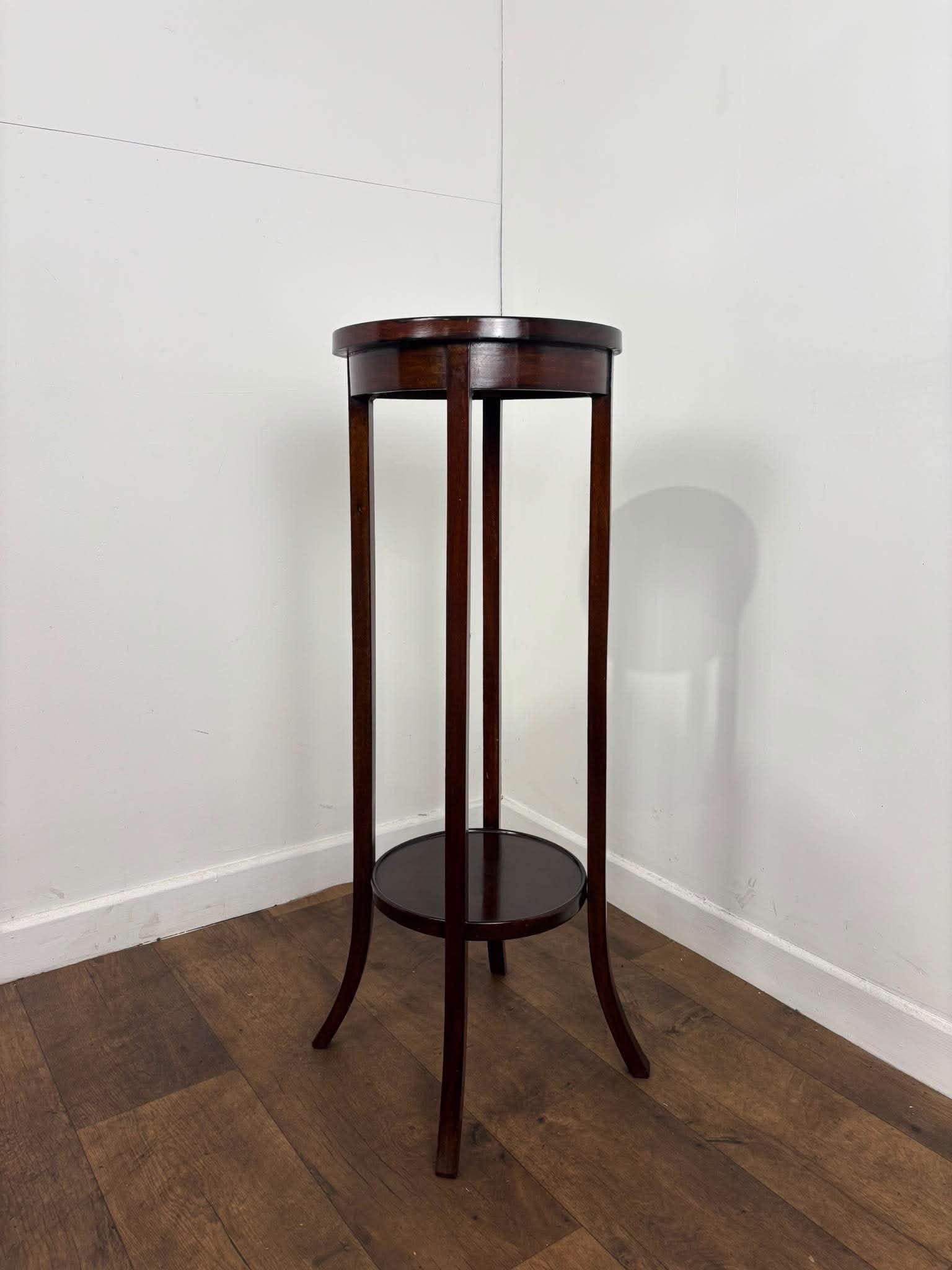 George III / Regency Style Mahogany Torchère / Plant Stand (1 of 13) George III / Regency Style Mahogany Torchère / Plant Stand (1 of 13)