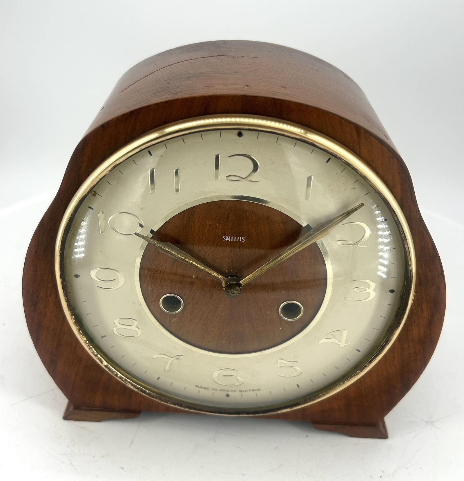 Retro Smiths Art Deco Mantle Clock ca.1950 (1 of 9)
