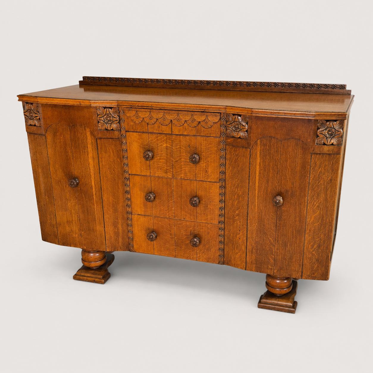 Art Deco Tiger Oak Sideboard by Charles Burt Ltd London c.1930 (1 of 22) Art Deco Tiger Oak Sideboard by Charles Burt Ltd London c.1930 (1 of 22)