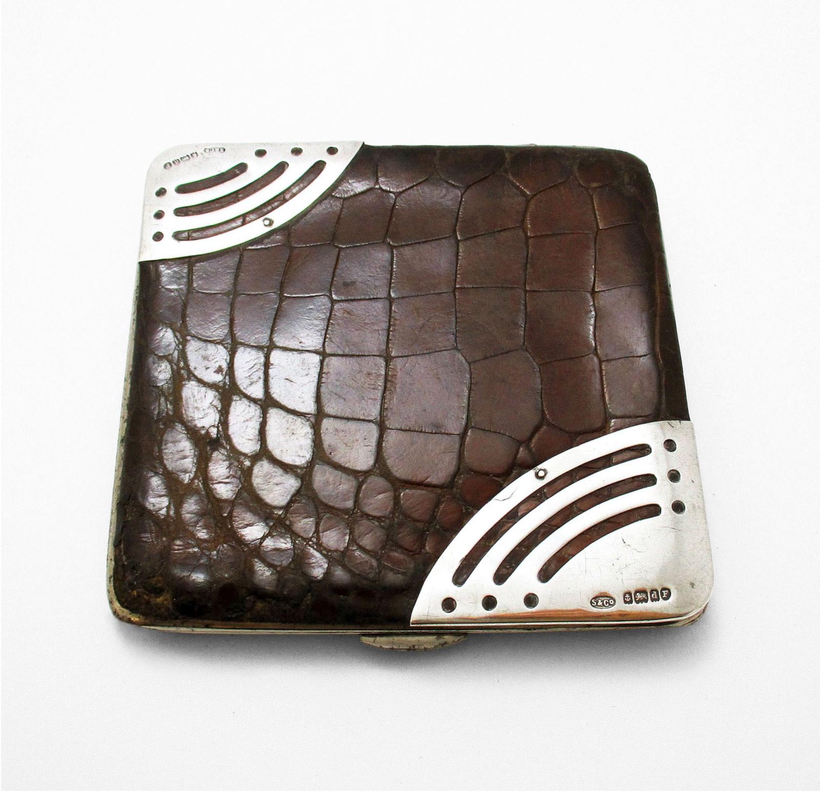 Antique English Edwardian Crocodile Leather & Sterling Silver Mounted Wallet Money Stamp Card Case 1903 (1 of 7) Antique English Edwardian Crocodile Leather & Sterling Silver Mounted Wallet Money Stamp Card Case 1903 (1 of 7)