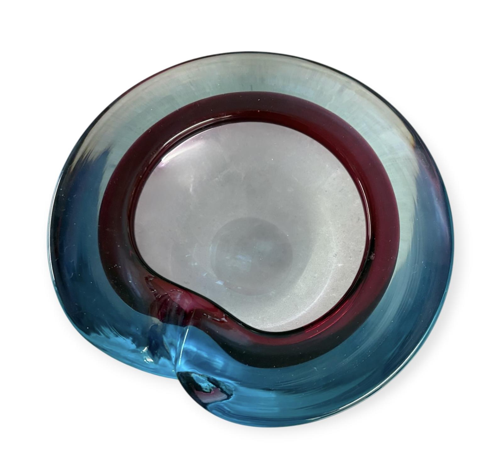 Mid-century Murano Blue & Amethyst Art Glass Dish / Ashtray (1 of 7) Mid-century Murano Blue & Amethyst Art Glass Dish / Ashtray (1 of 7)