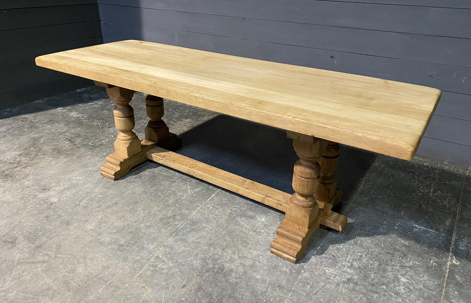 Quality French Bleached Oak Farmhouse Dining Table (1 of 1)