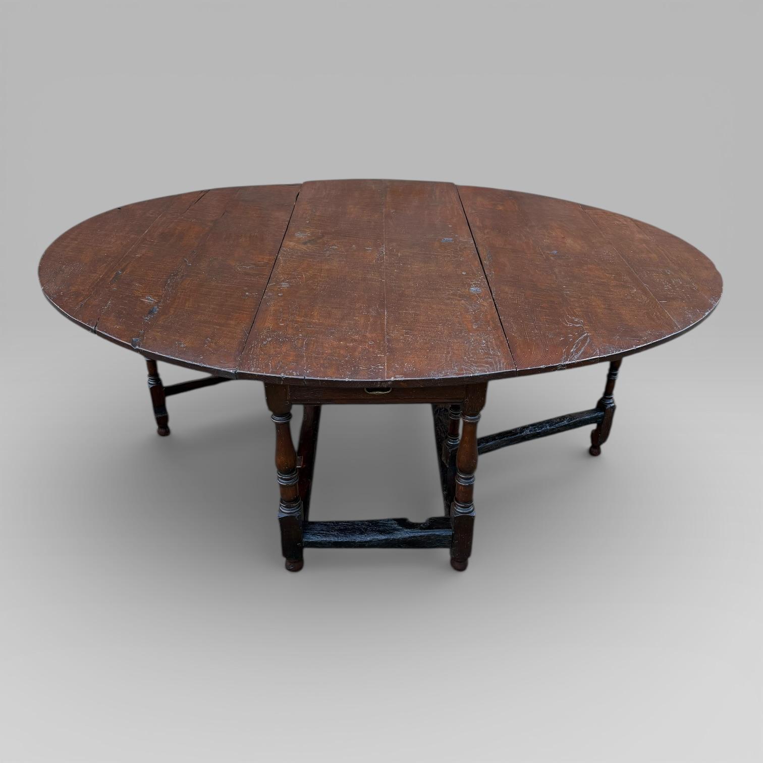 Antique Country Farmhouse 20th Century Oak Gateleg Table (1 of 10) Antique Country Farmhouse 20th Century Oak Gateleg Table (1 of 10)