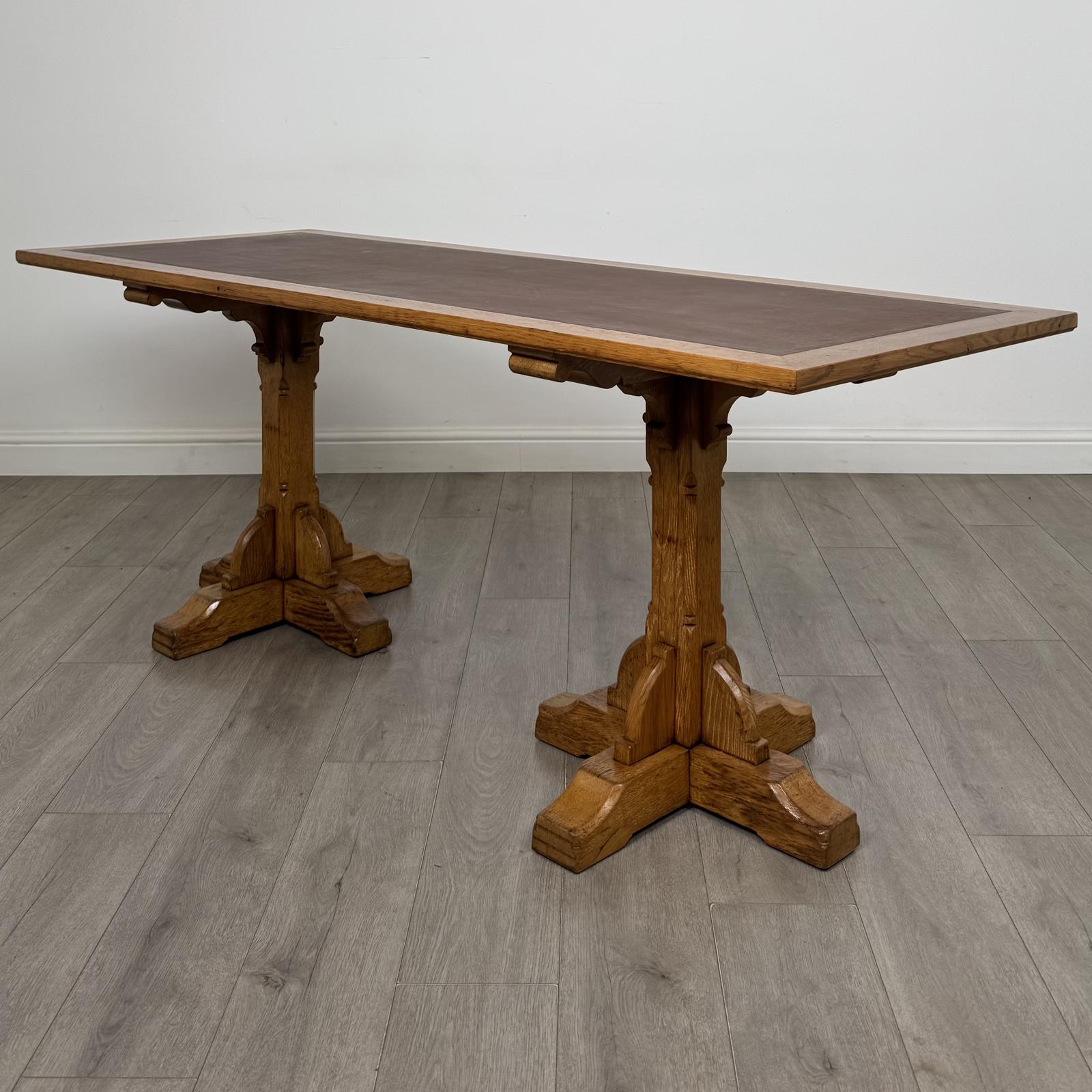 Antique 20th Century Large Arts & Crafts Library Table in Oak (1 of 6) Antique 20th Century Large Arts & Crafts Library Table in Oak (1 of 6)