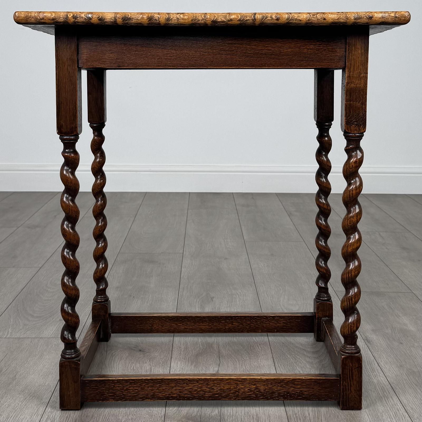 Antique 20th Century Good Quality Side Table In Oak (1 of 9)