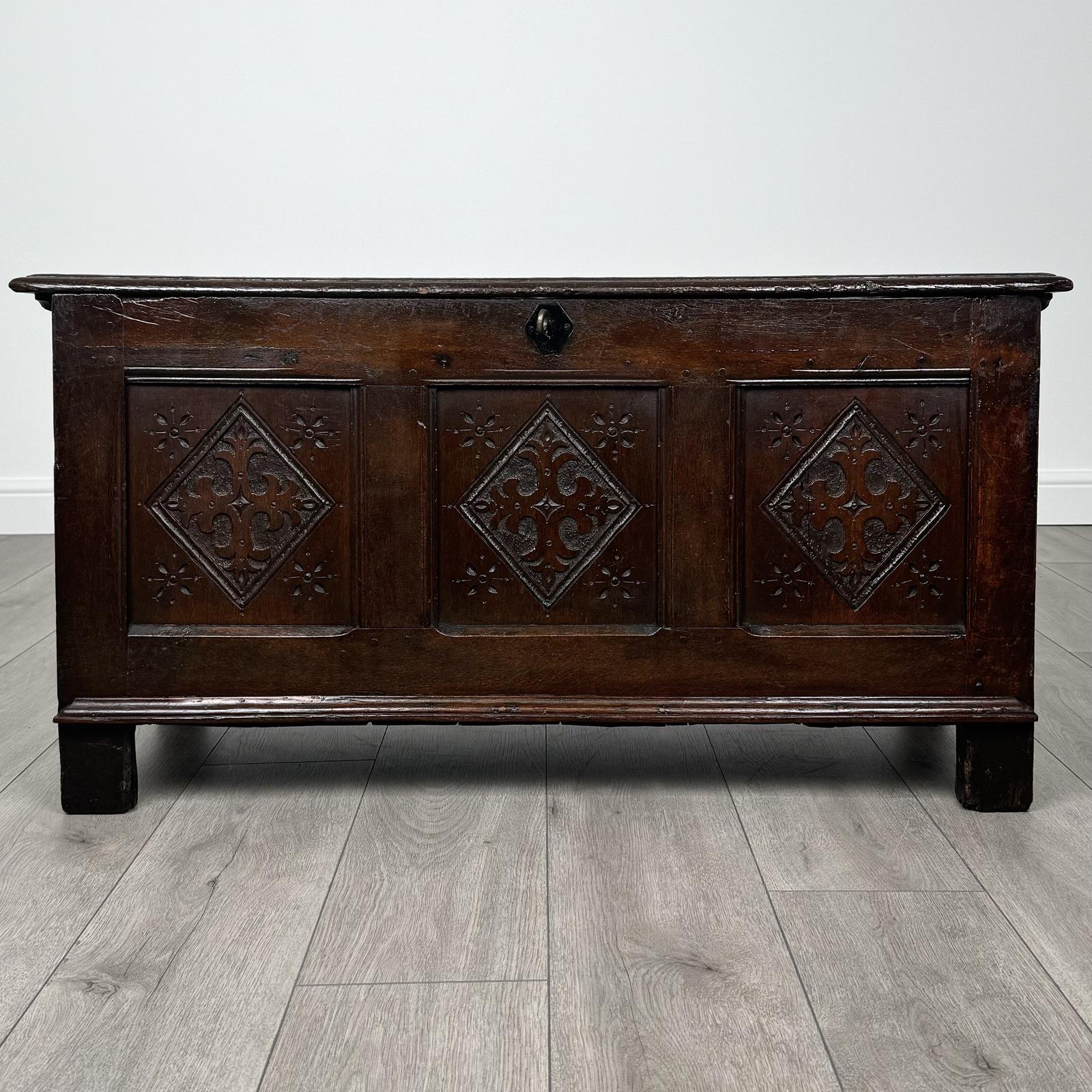 Antique 18th Century Fine Quality Coffer / Blanket Box In Oak (1 of 11) Antique 18th Century Fine Quality Coffer / Blanket Box In Oak (1 of 11)