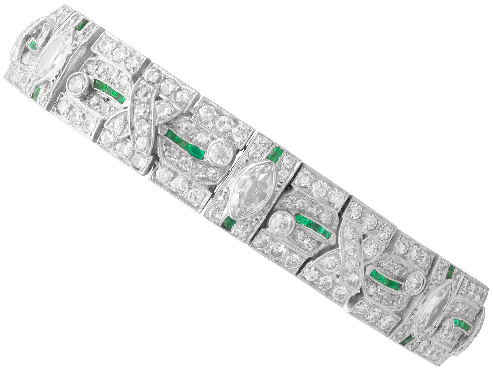 Antique Art Deco 0.60ct Emerald, 10.47ct Diamond and Platinum Bracelet Circa 1925 (1 of 20)