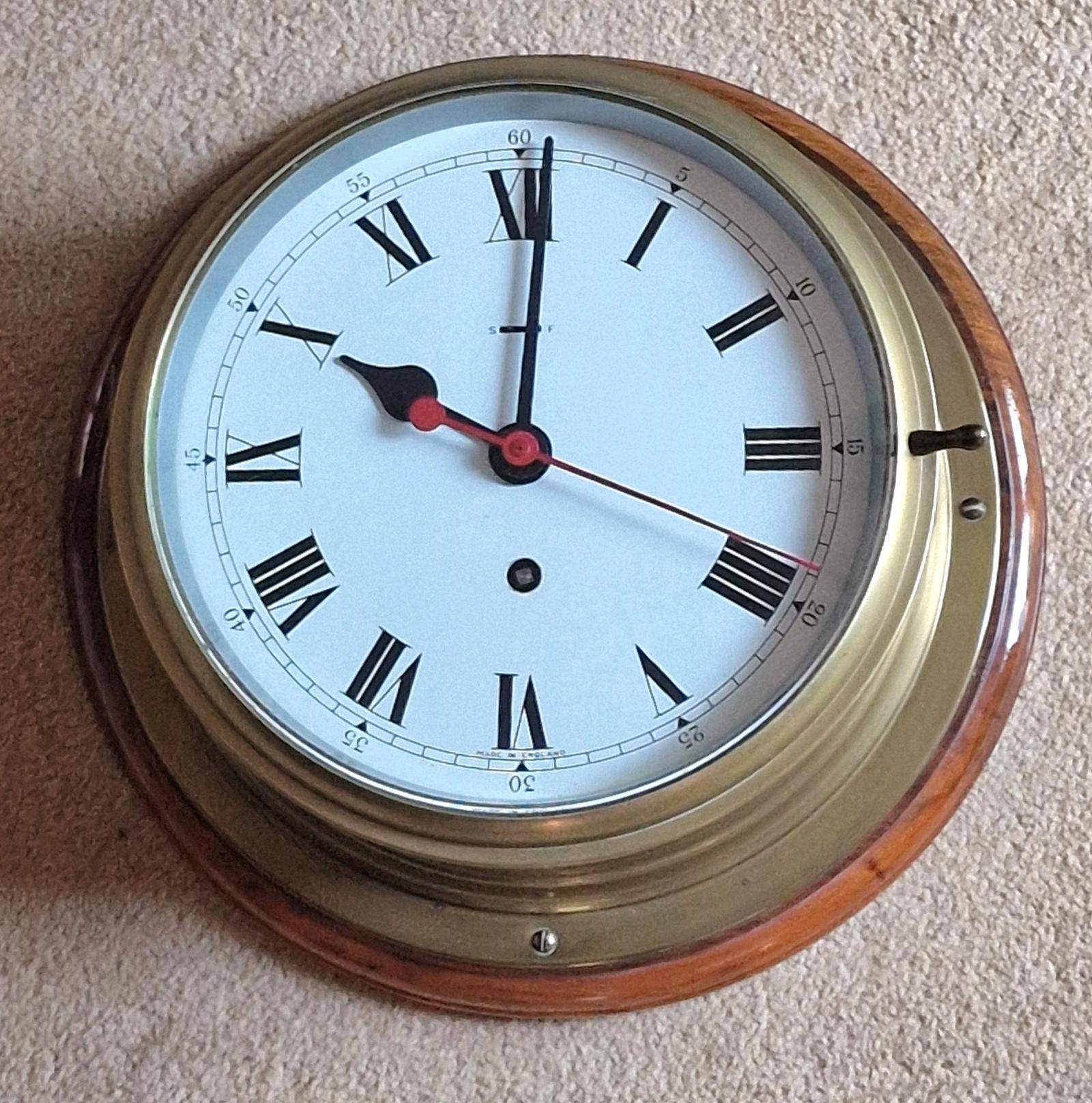 An Elliott Ships Wall Clock (1 of 5) An Elliott Ships Wall Clock (1 of 5)