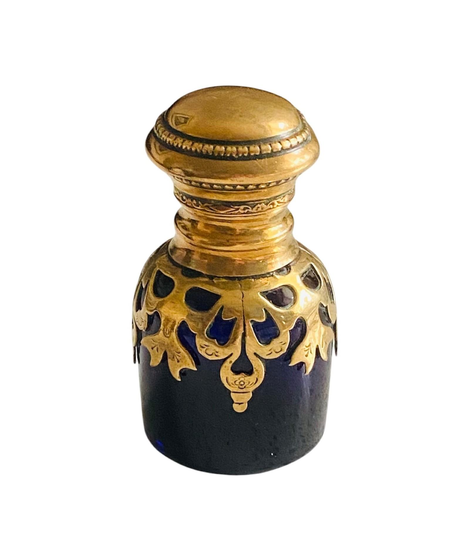 Antique Grand Tour Perfume Scent Bottle Bristol Blue Glass Gilt Ormolu Mount (1 of 7) Antique Grand Tour Perfume Scent Bottle Bristol Blue Glass Gilt Ormolu Mount (1 of 7)