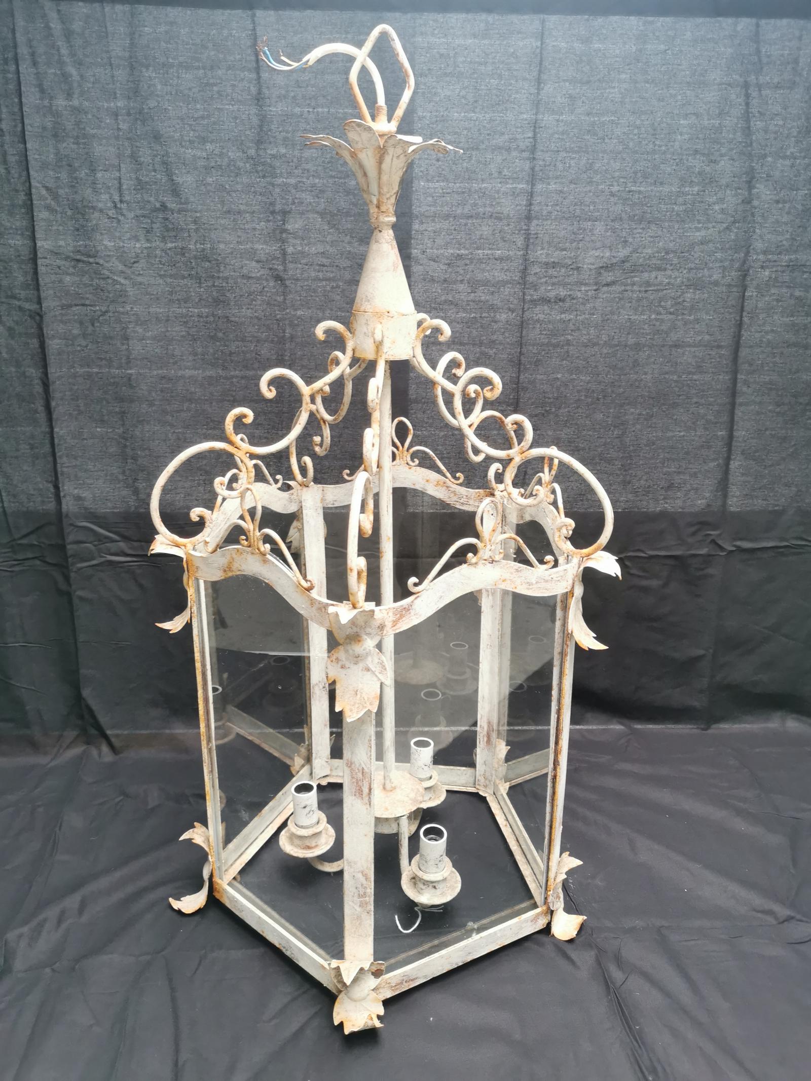Metal Hall   Lantern (1 of 1)