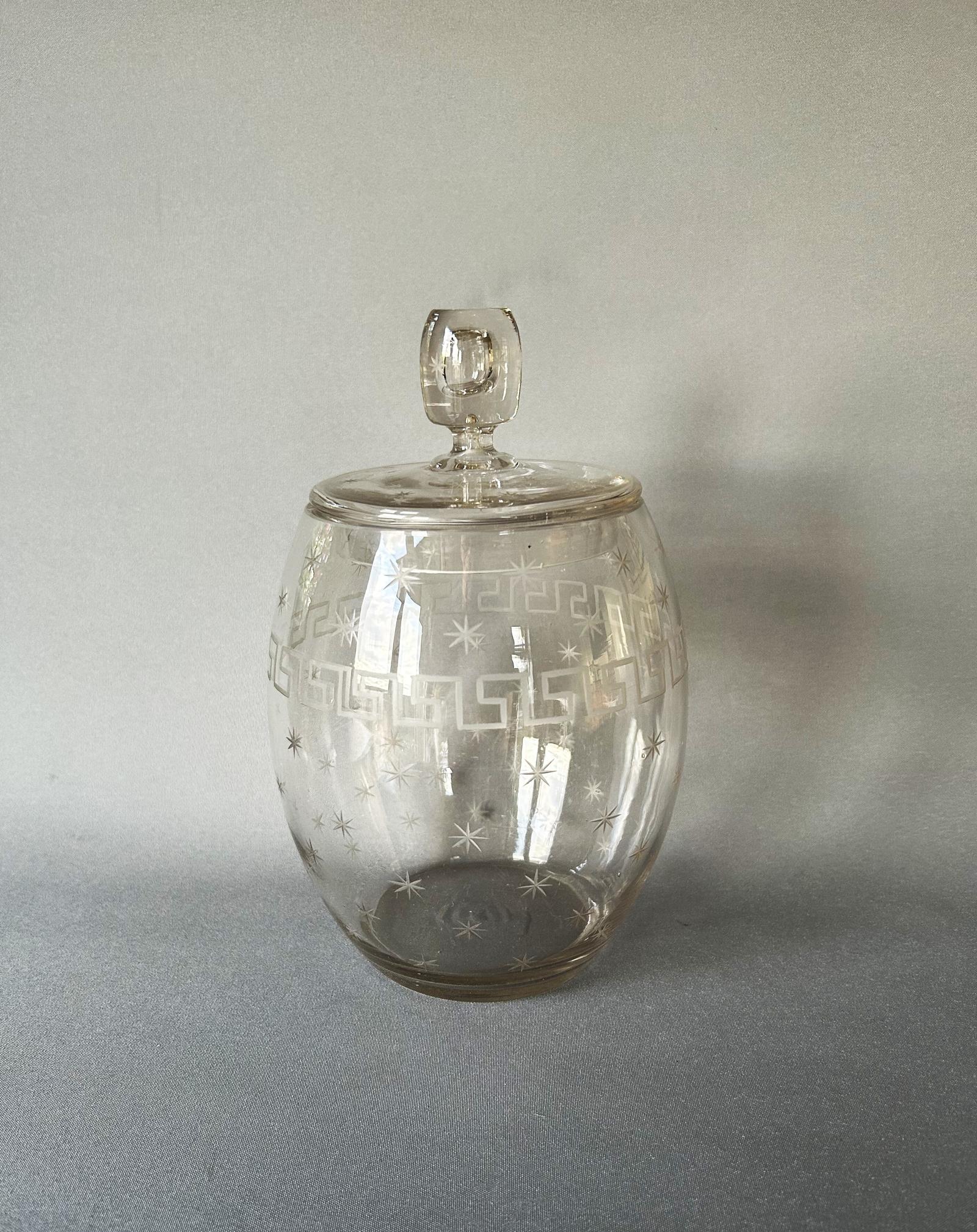 Edwardian Star & Greek Key Etched Biscuit Barrel (1 of 7)