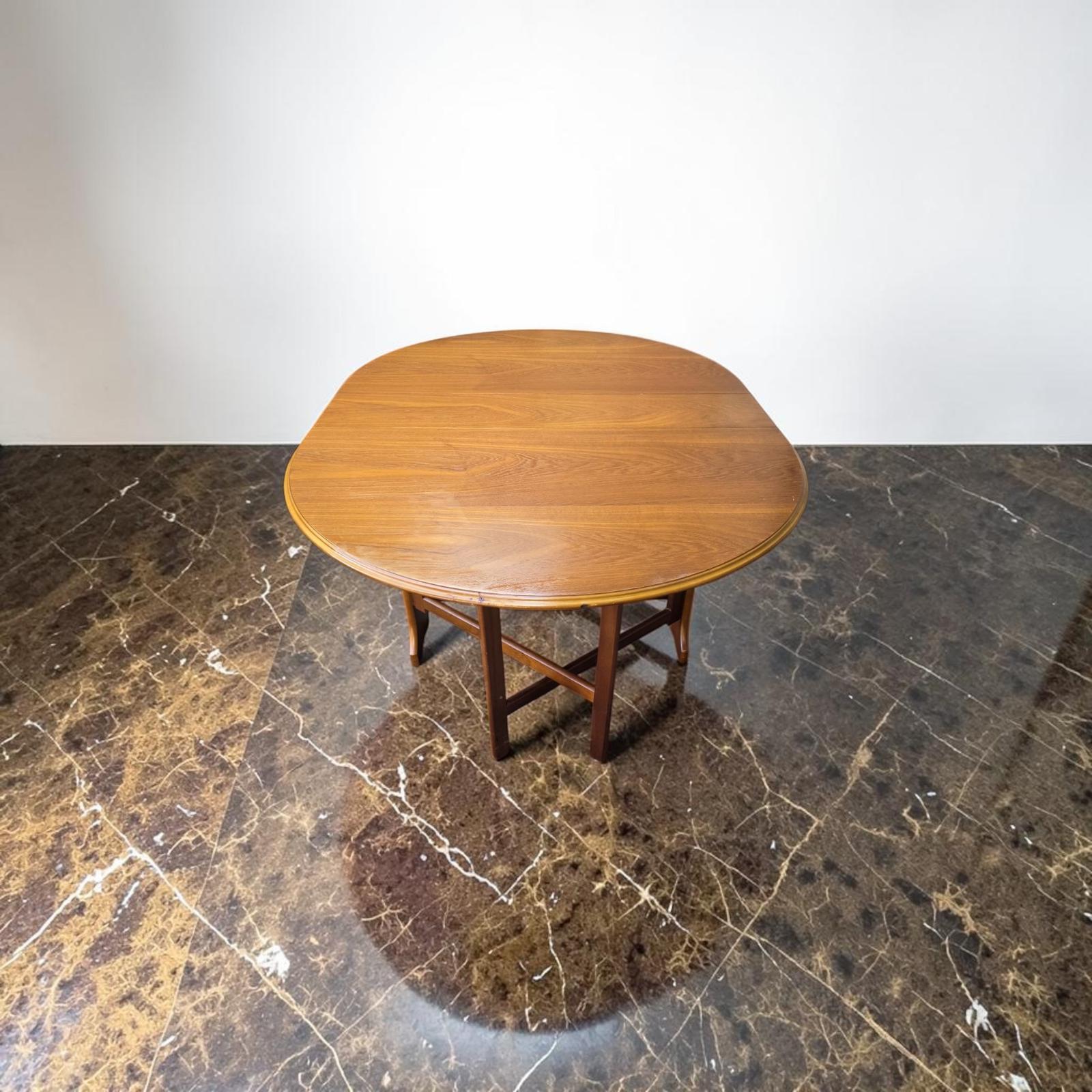 Vintage Drop Leaf Dining Table c.1960 (1 of 13) Vintage Drop Leaf Dining Table c.1960 (1 of 13)