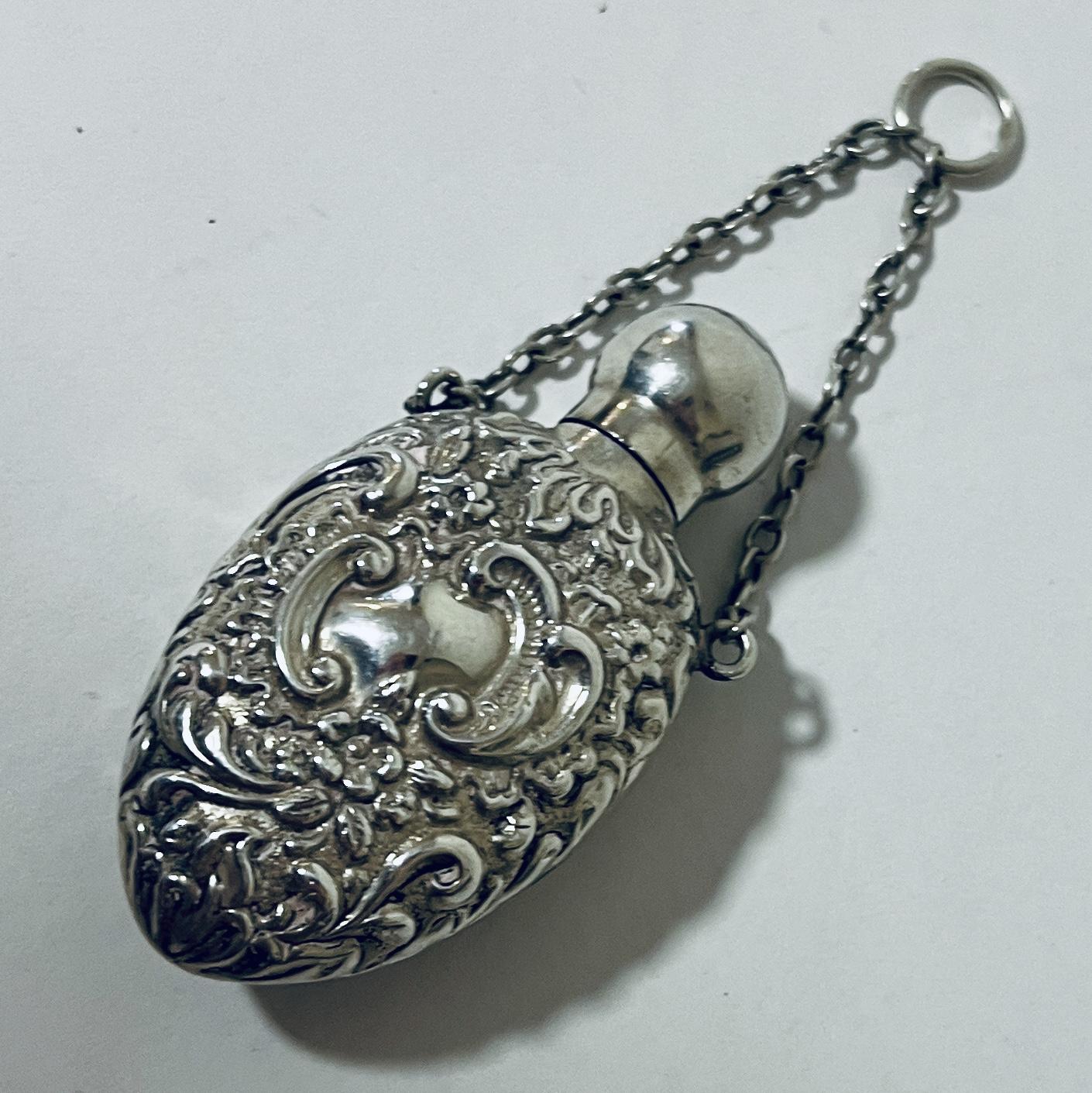 Antique Silver Chatelaine Scent Bottle (1 of 7) Antique Silver Chatelaine Scent Bottle (1 of 7)