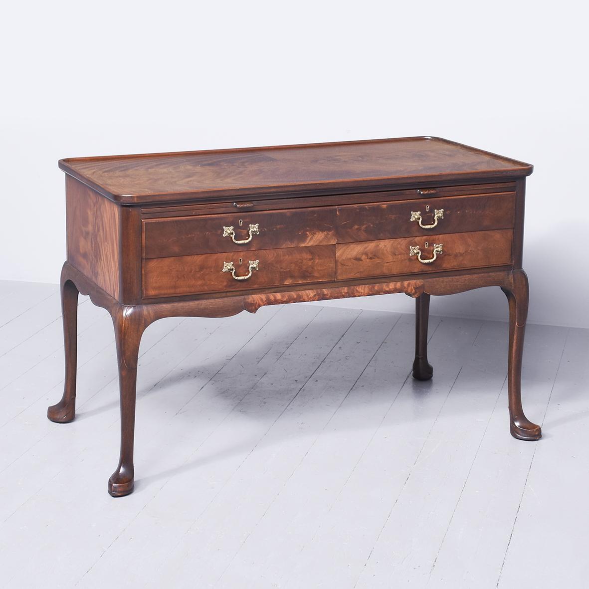 Quality Large Size Whytock & Reid Side Table / Chest (1 of 16) Quality Large Size Whytock & Reid Side Table / Chest (1 of 16)