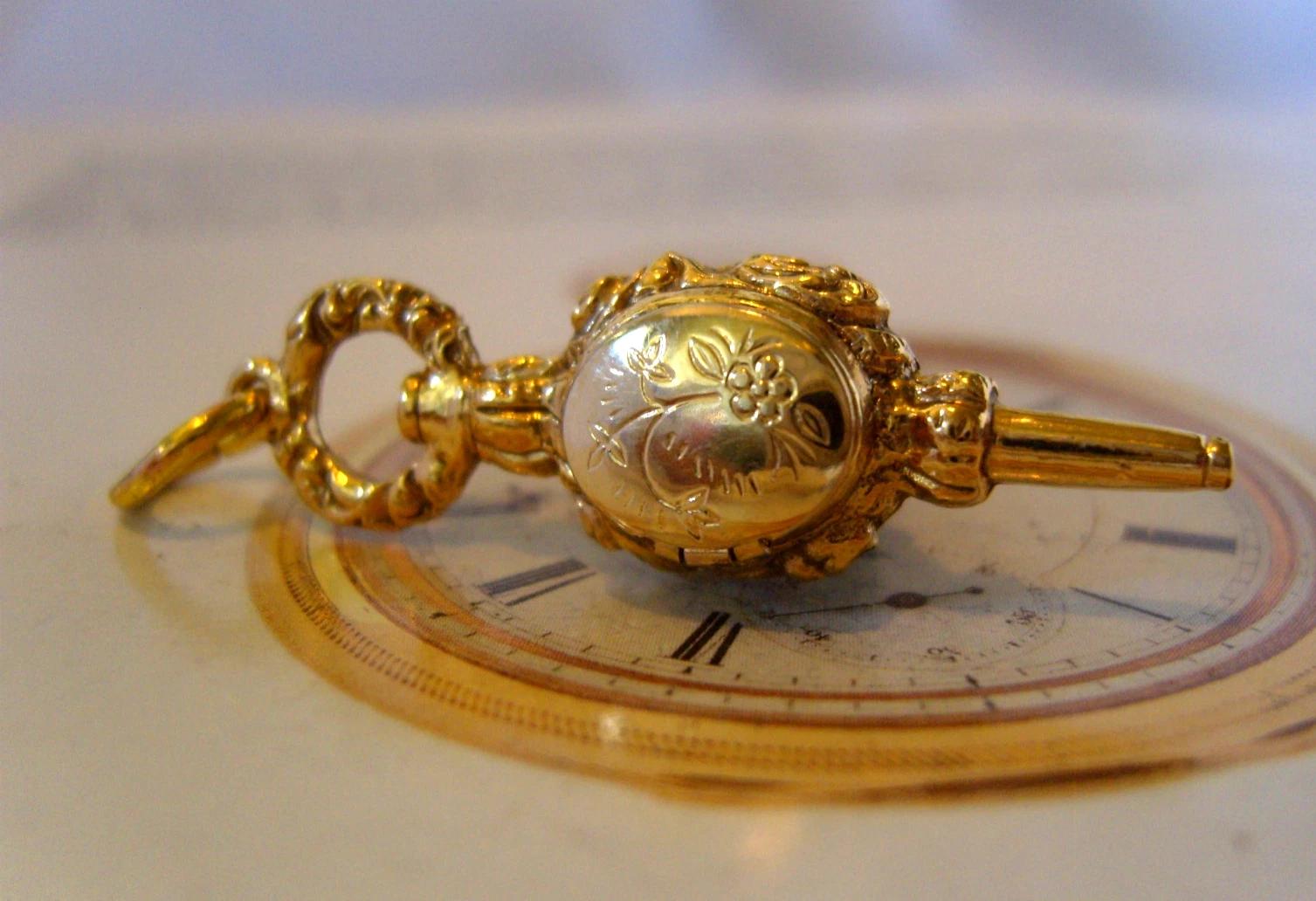 Retro & Vintage Jewellery - main image