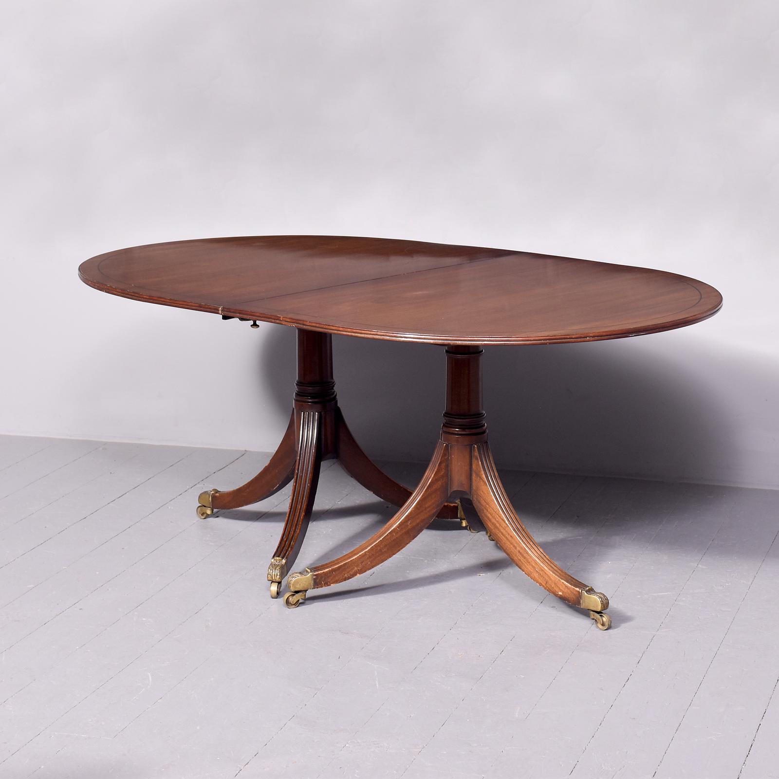 Regency Style Mahogany Dining Table c.1920 (1 of 5) Regency Style Mahogany Dining Table c.1920 (1 of 5)