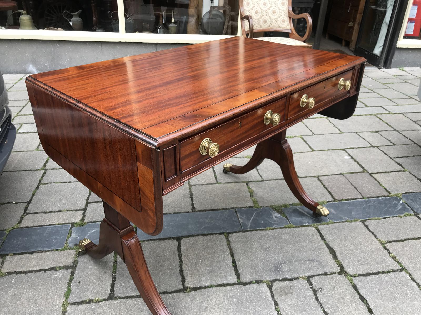 Mahogany Inlaid Sofa Table (1 of 1) Mahogany Inlaid Sofa Table (1 of 1)