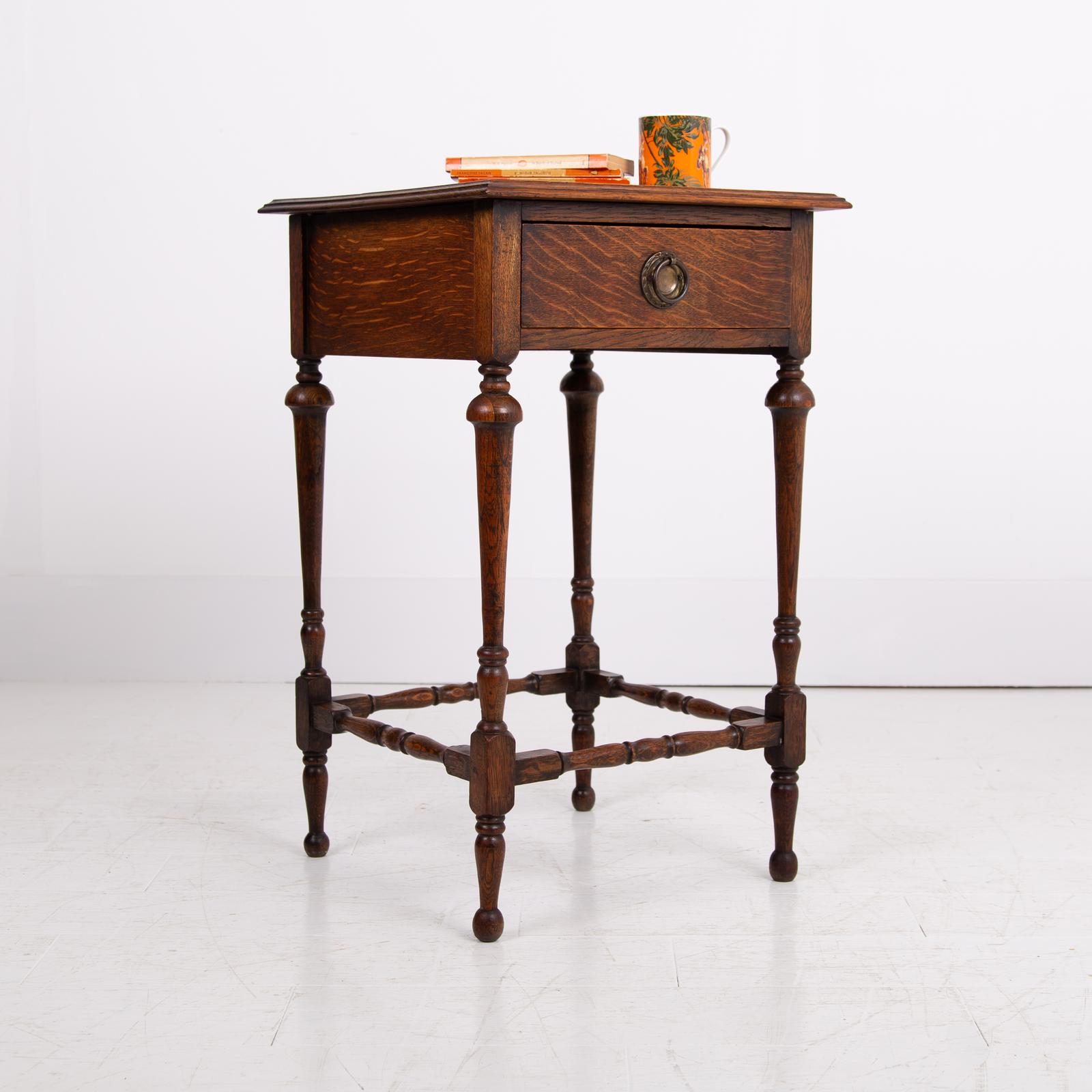 Oak Side Table with Drawer C1920 (1 of 11) Oak Side Table with Drawer C1920 (1 of 11)