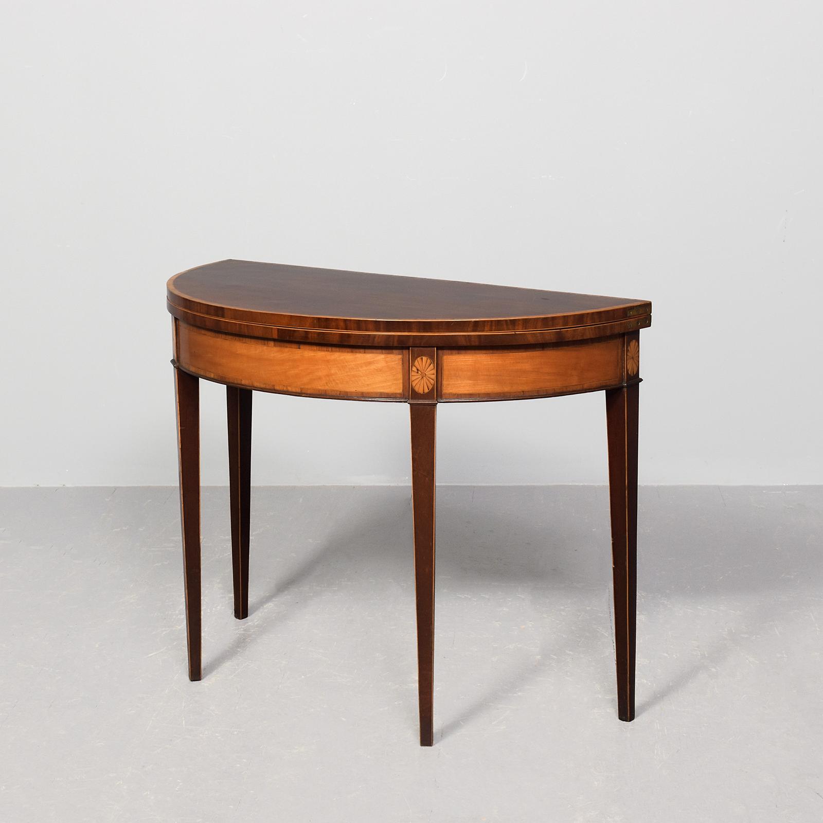Bruce & Burns of Edinburgh George III Mahogany & Inlaid Card Table (1 of 10) Bruce & Burns of Edinburgh George III Mahogany & Inlaid Card Table (1 of 10)