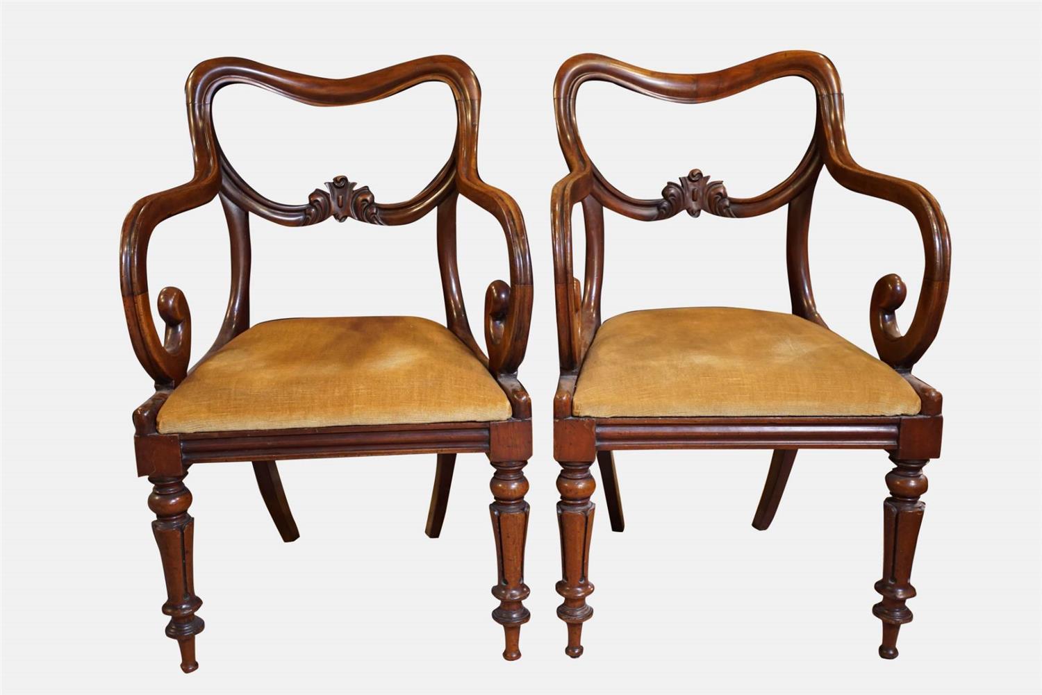 Pair of Mahogany Saddle Back Chairs c.1850 (1 of 5) Pair of Mahogany Saddle Back Chairs c.1850 (1 of 5)