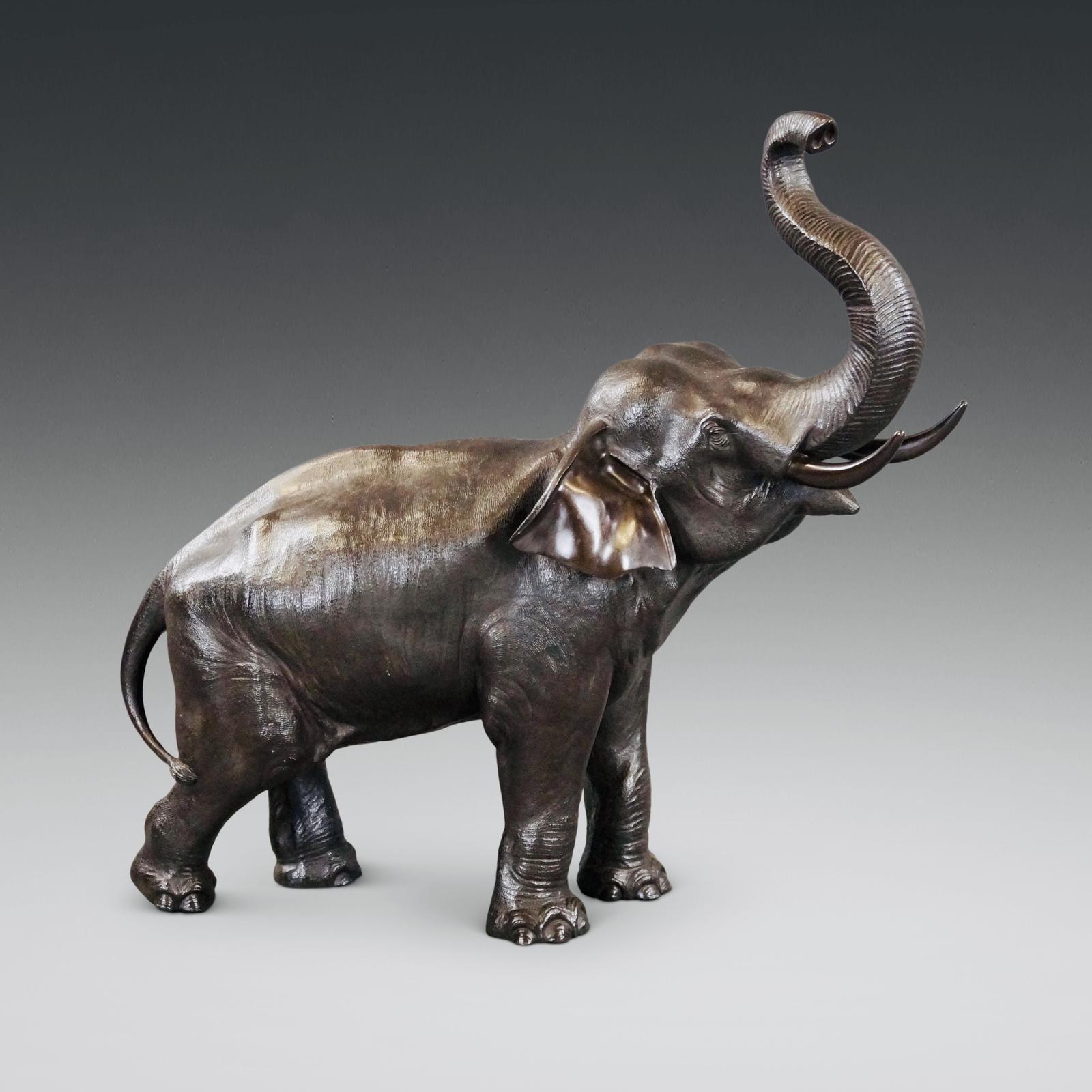 A Very Large Meiji Bronze Elephant Okimono (1 of 8)