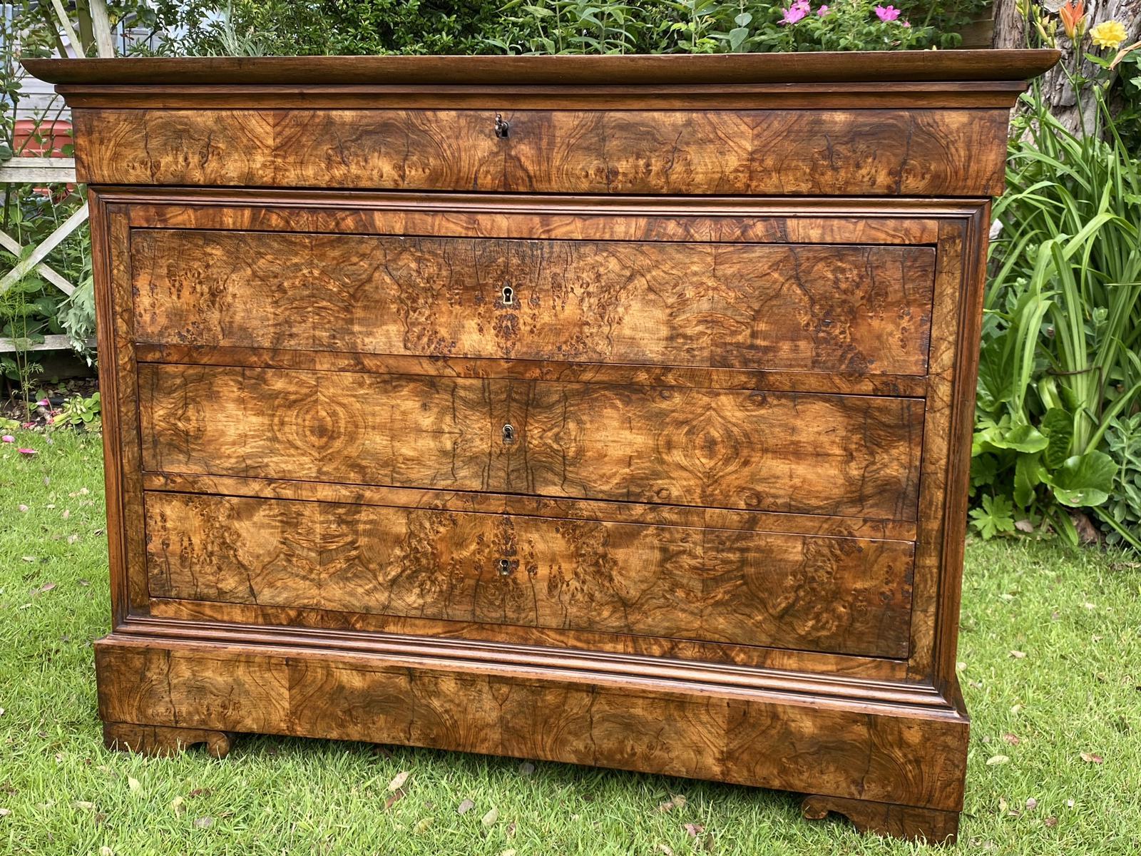 Figured Walnut Louis Philippe Commode (1 of 8) Figured Walnut Louis Philippe Commode (1 of 8)