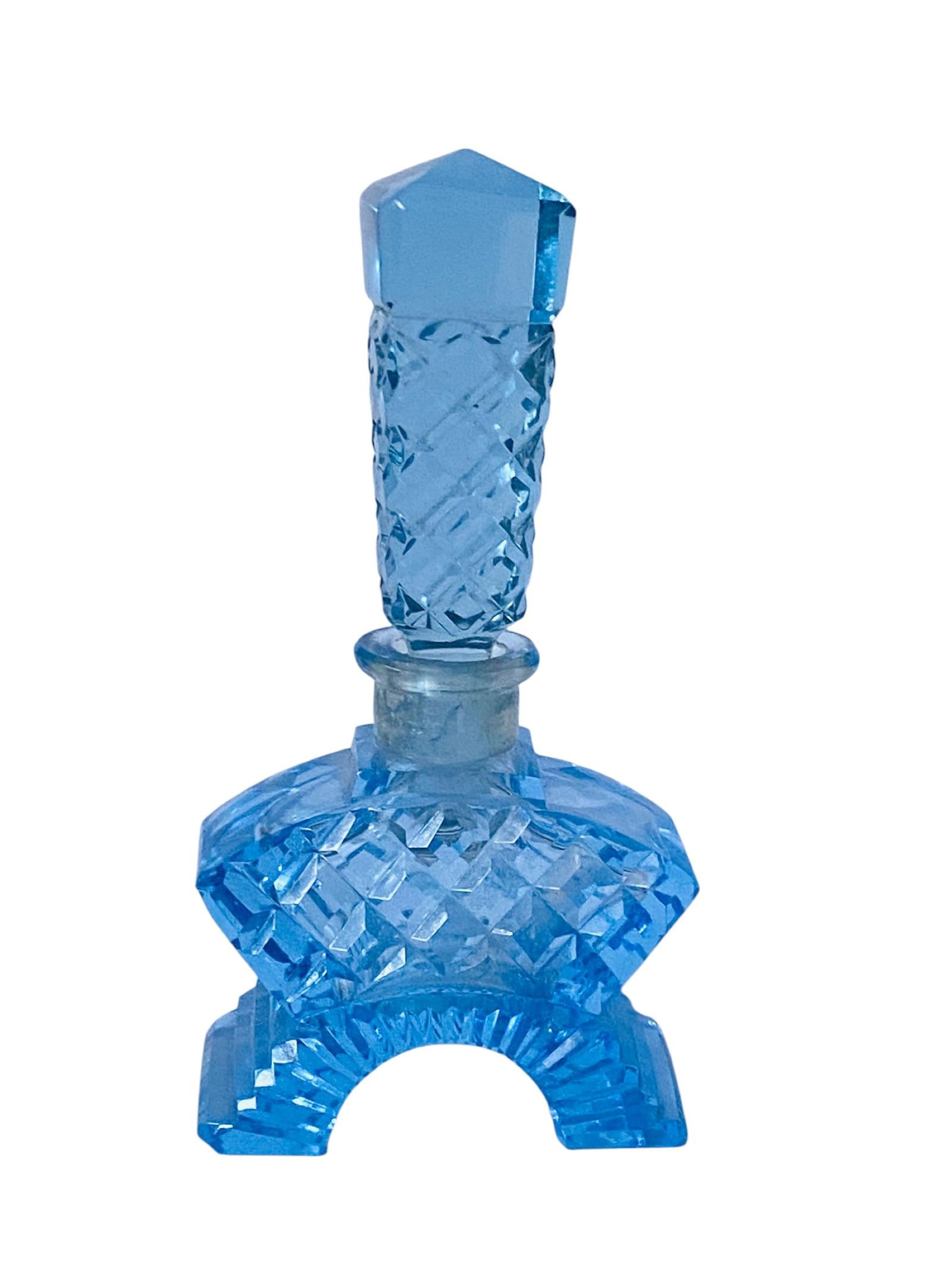 Art Deco Blue Cut Glass Perfume Scent Bottle c.1930 (1 of 7) Art Deco Blue Cut Glass Perfume Scent Bottle c.1930 (1 of 7)