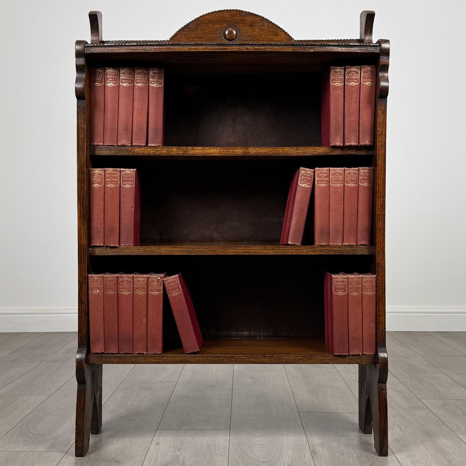 Antique 20th Century Small Open Bookcase in Oak (1 of 10)