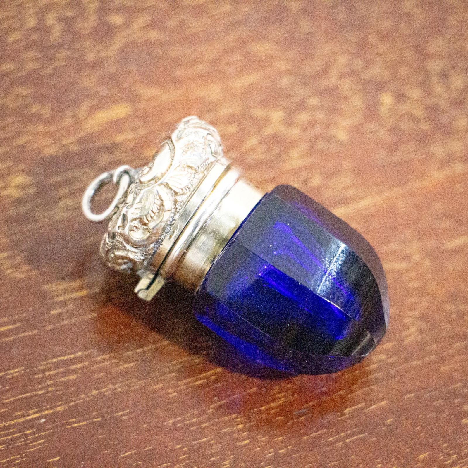 19th Century Blue Glass Chatelaine Vinaigrette (1 of 6) 19th Century Blue Glass Chatelaine Vinaigrette (1 of 6)