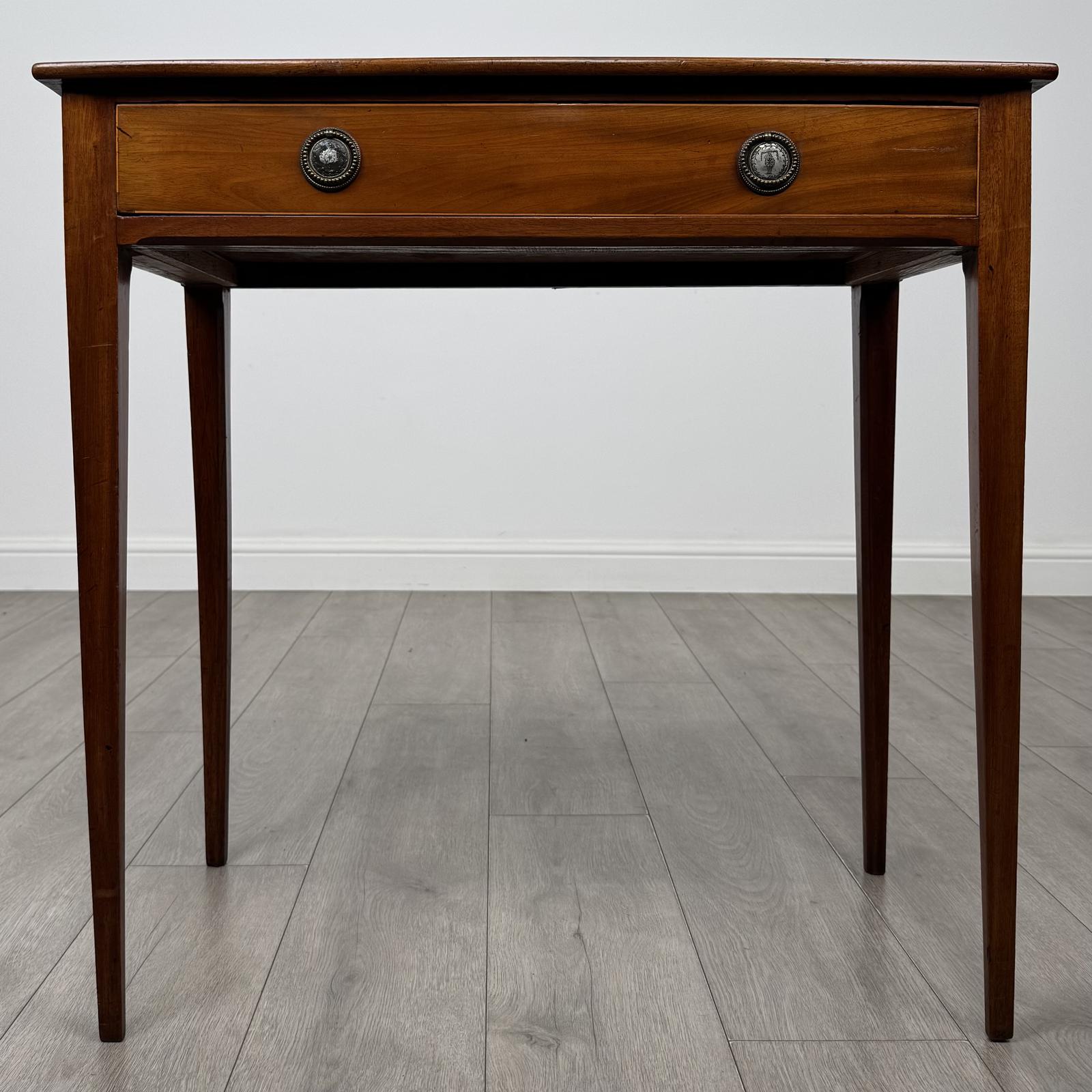 Antique 18th Century Georgian Writing Table In Mahogany (1 of 11) Antique 18th Century Georgian Writing Table In Mahogany (1 of 11)