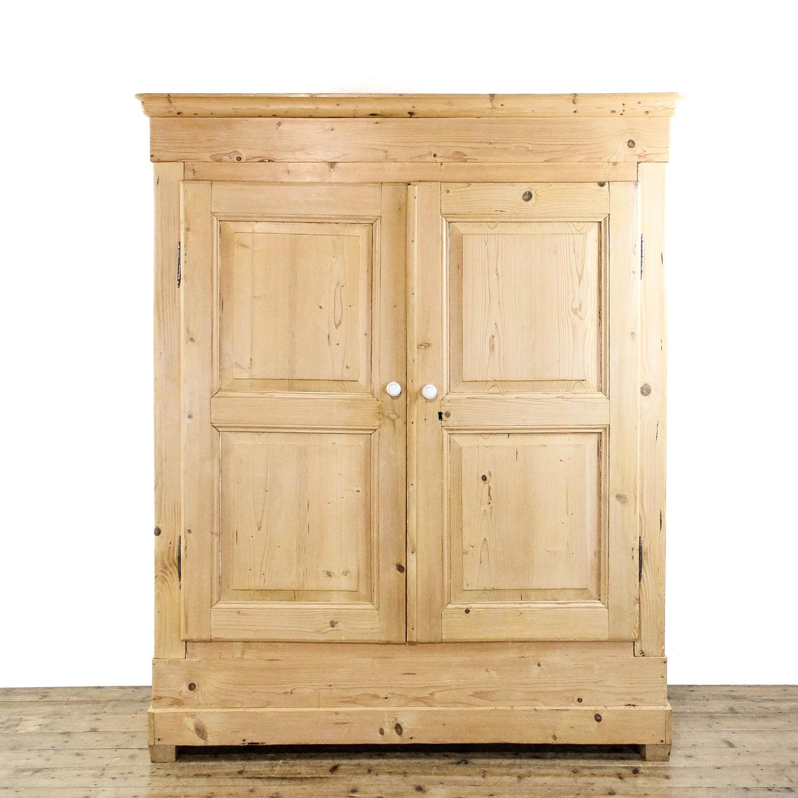 Large Antique Pine Cupboard (1 of 12) Large Antique Pine Cupboard (1 of 12)