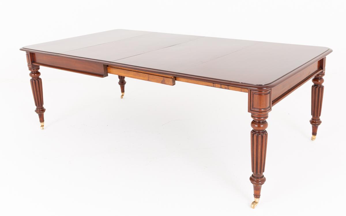Regency Mahogany 2 Leaf Extending Dining Table (1 of 8) Regency Mahogany 2 Leaf Extending Dining Table (1 of 8)