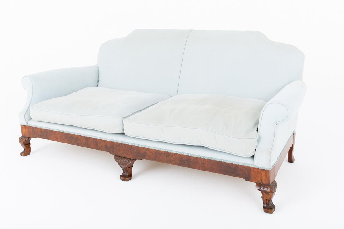 Walnut Chippendale Style Settee (1 of 3)