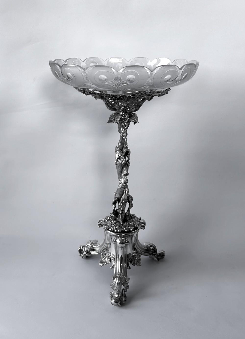 Magnificent Elkington Early Victorian Silver Plated Centre Piece (1 of 10) Magnificent Elkington Early Victorian Silver Plated Centre Piece (1 of 10)