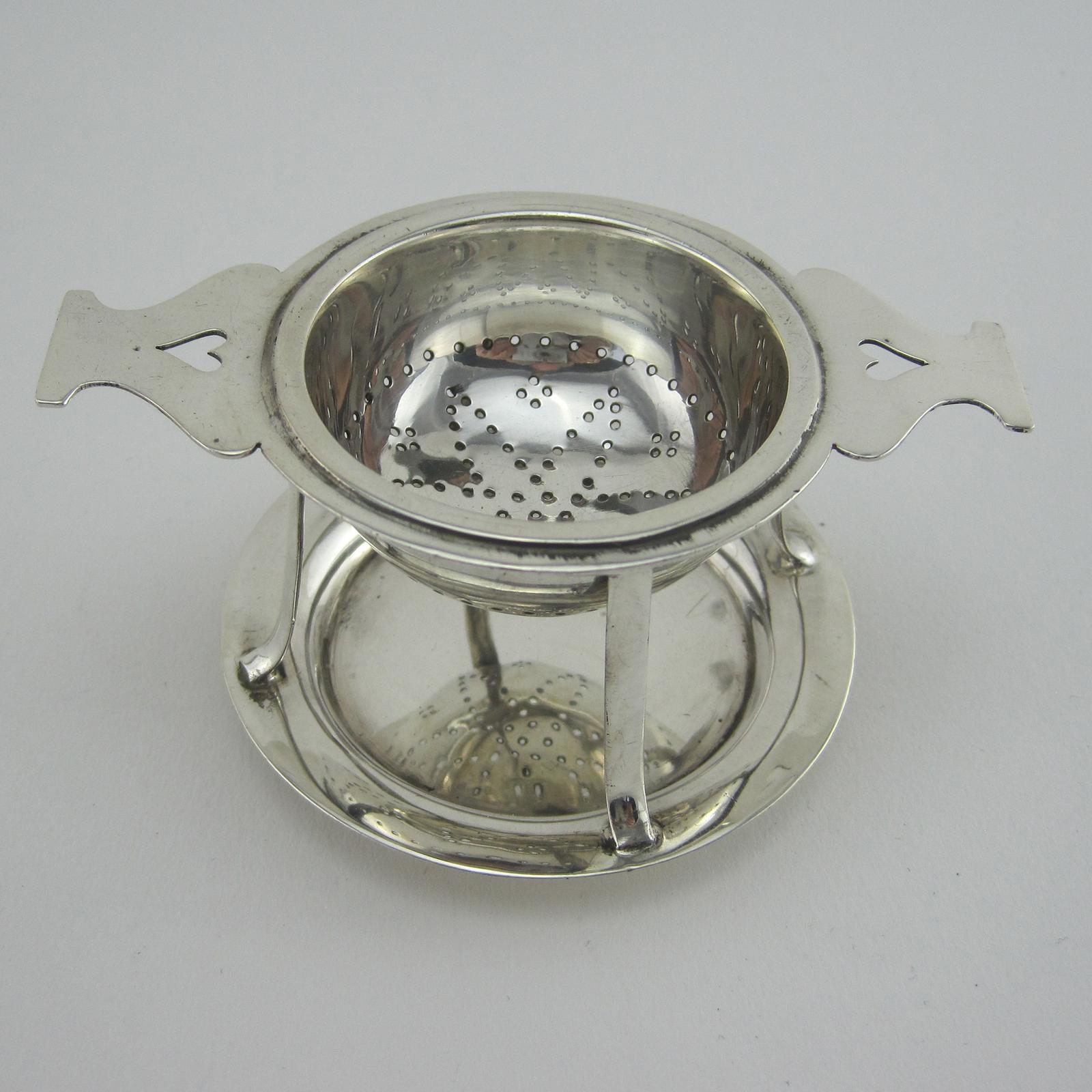 Unusual Style Sterling Silver Tea Strainer (1 of 6) Unusual Style Sterling Silver Tea Strainer (1 of 6)