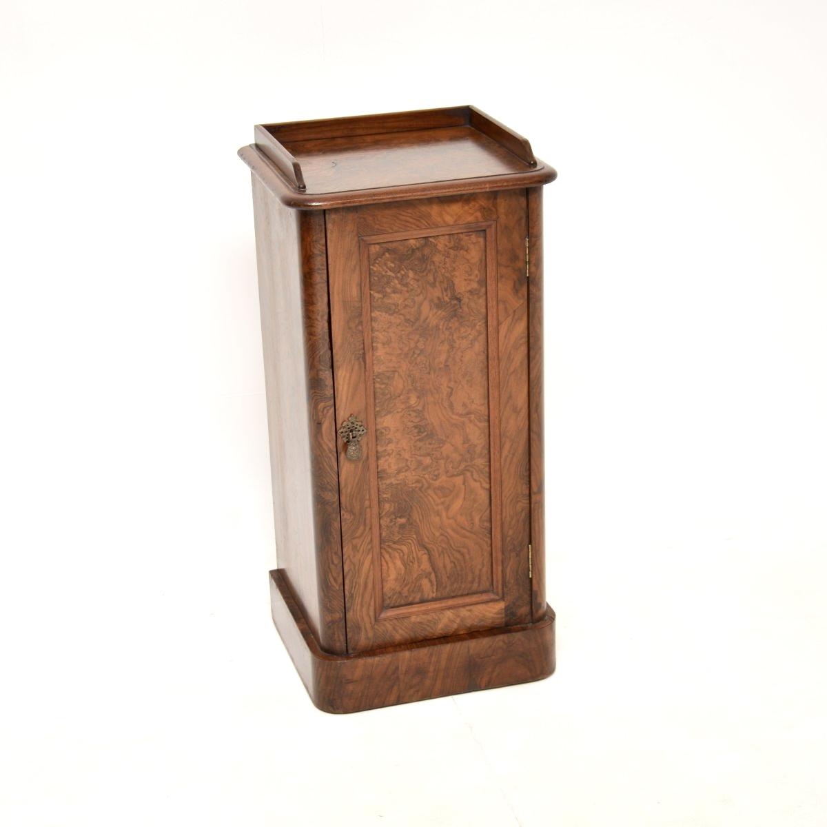 Antique Victorian Burr Walnut Bedside Cabinet (1 of 9) Antique Victorian Burr Walnut Bedside Cabinet (1 of 9)