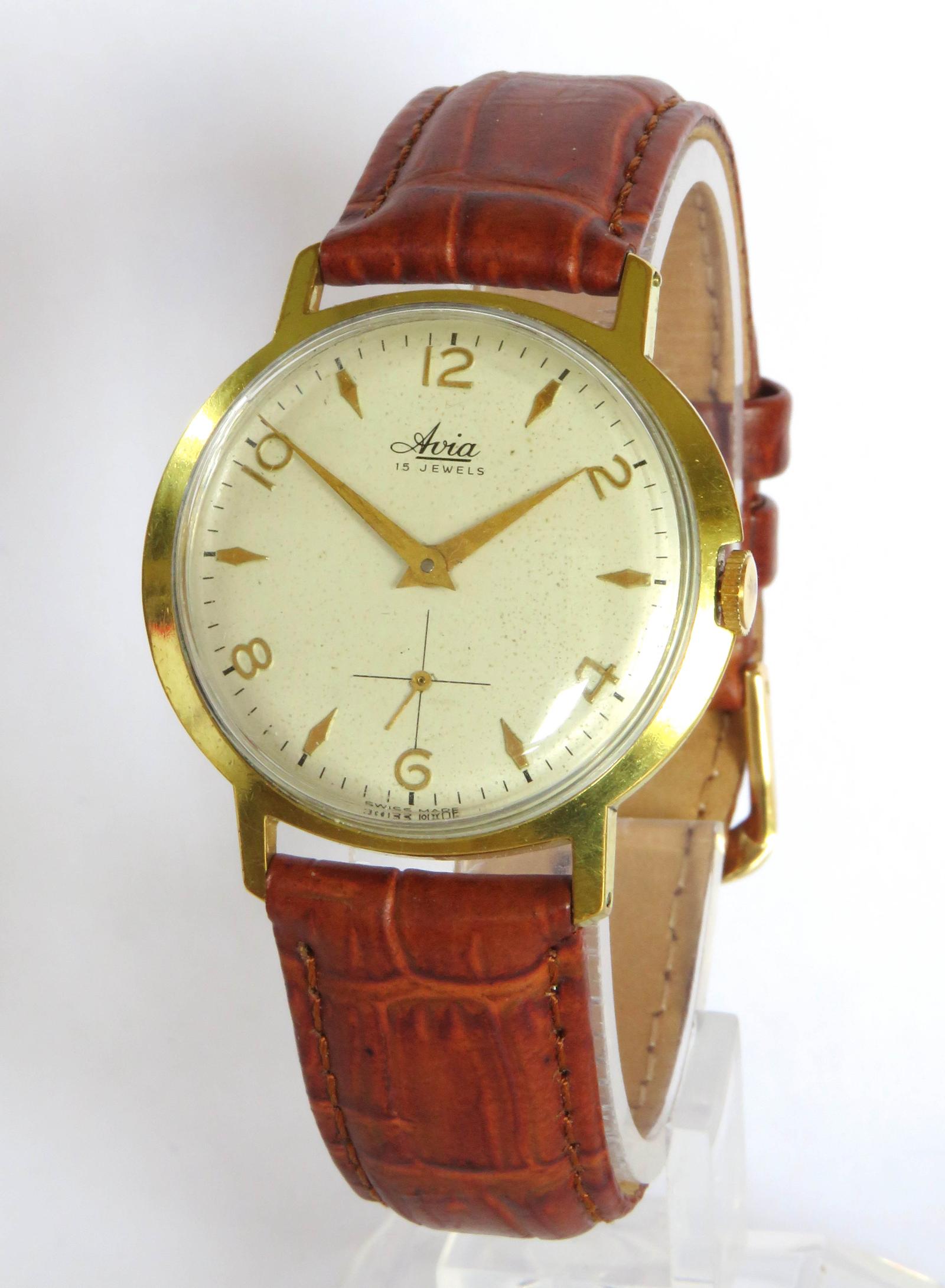 Watch : Gents 1950s Avia Wrist Watch (1 of 5)