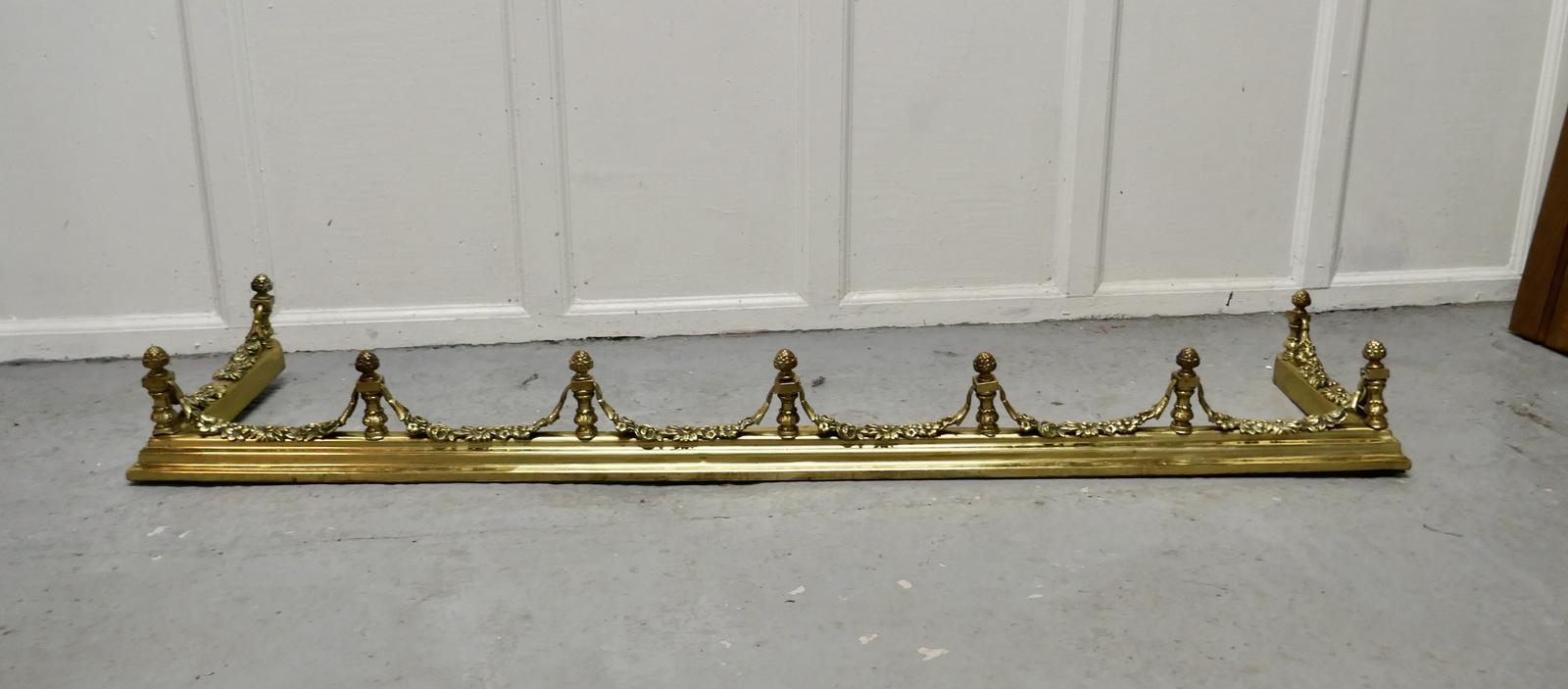 19th Century Heavy Brass Fender with Brass Garlands (1 of 5)