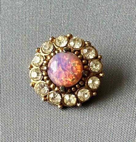 Glass Dragon's Breath Gold Tone Vintage Brooch (1 of 5)