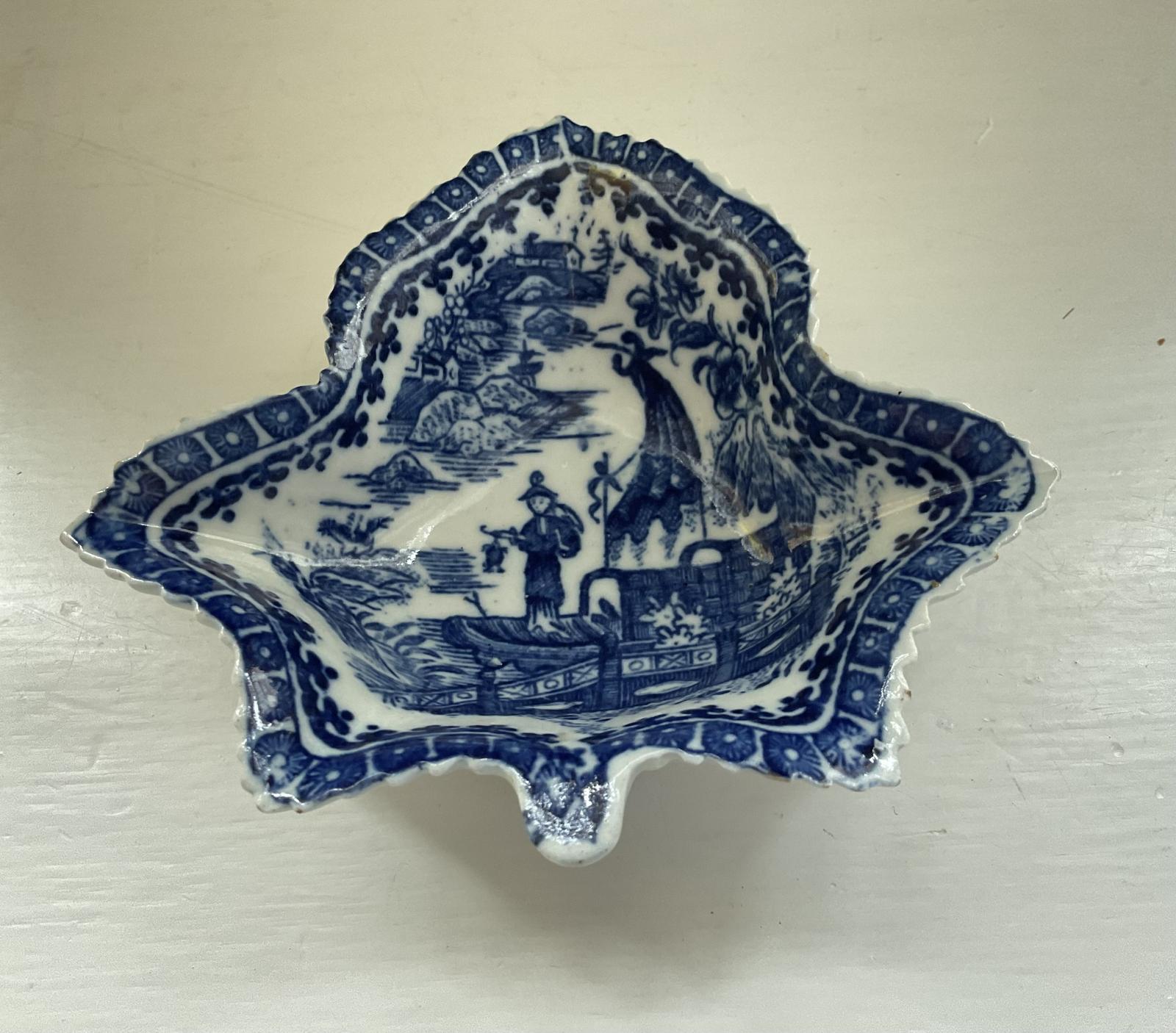 Caughley Porcelain Fisherman Pattern Pickle Dish (1 of 4)