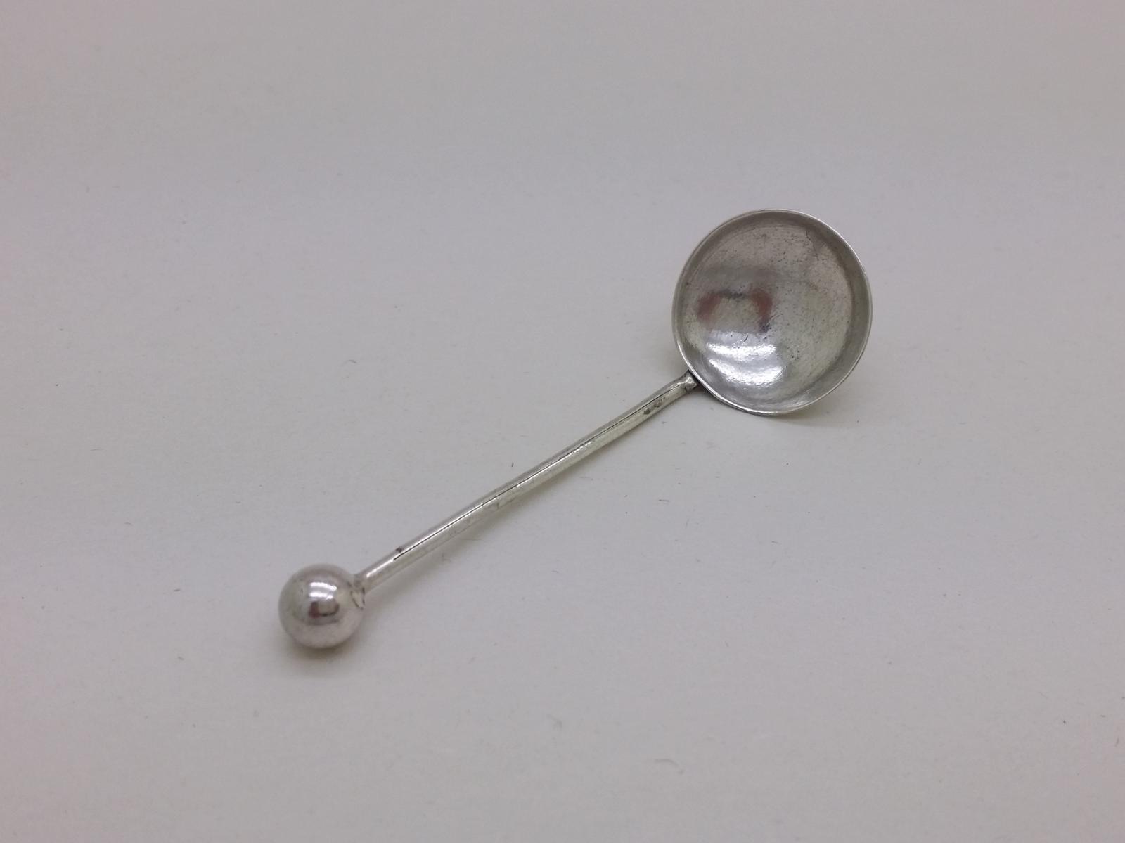 Victorian 1897 Sterling Silver Wire & Ball Condiment Spoon Hallmarked Birmingham (1 of 5)