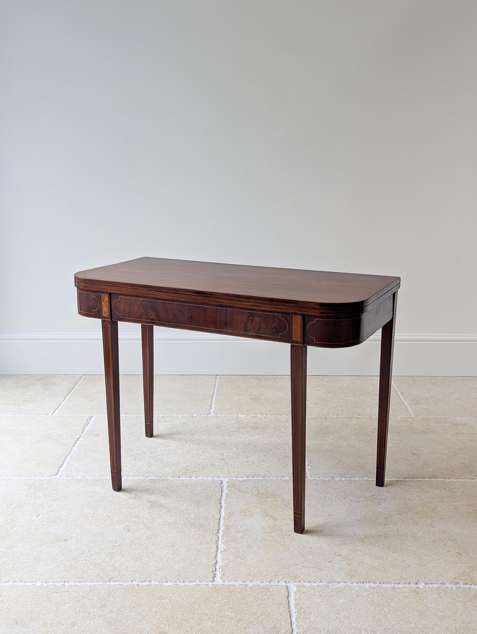 Antique George III Mahogany Tea Table c.1790 (1 of 17)