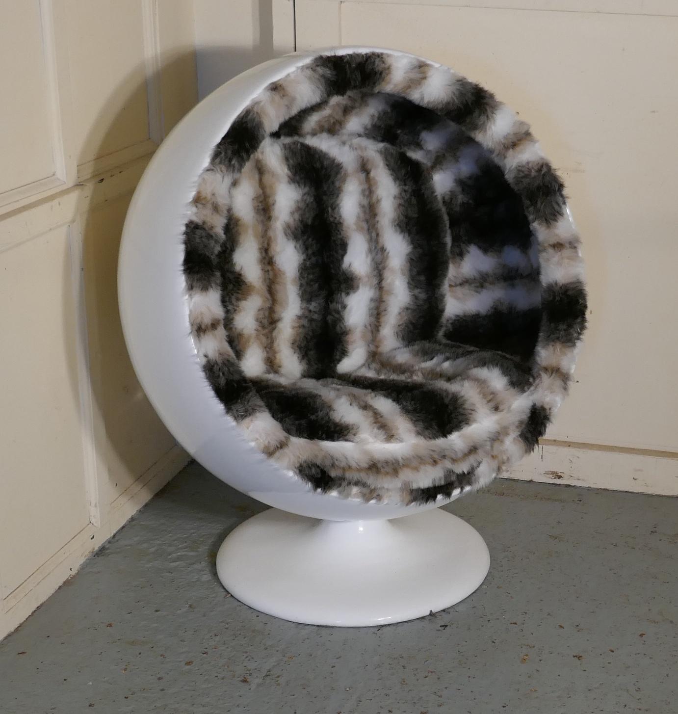 undefined - main image