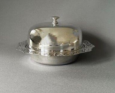 Attractive Silver Plated Caviar Dish (1 of 6)