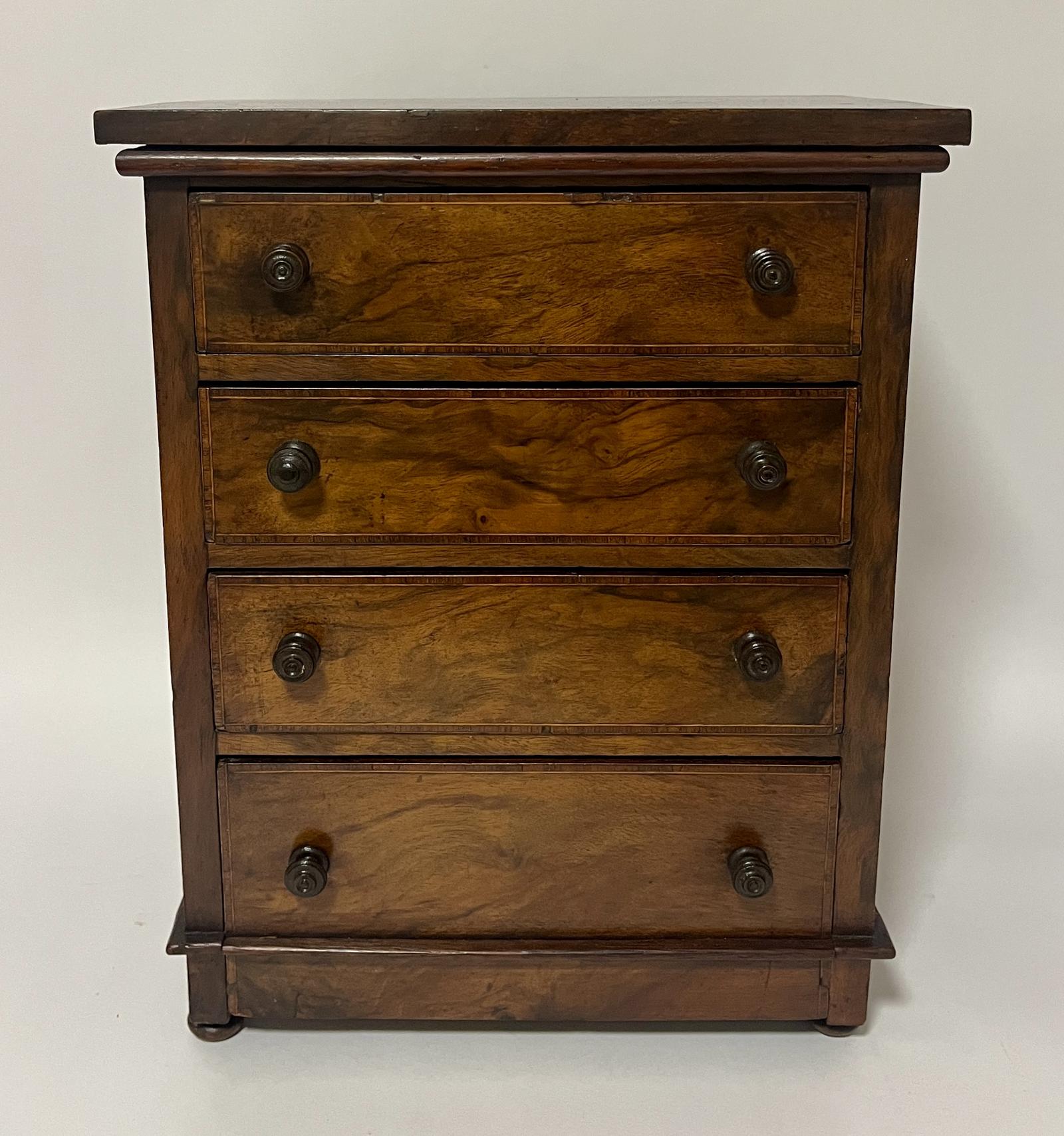 Victorian Walnut Miniature Apprentice Chest of Drawers (1 of 14) Victorian Walnut Miniature Apprentice Chest of Drawers (1 of 14)